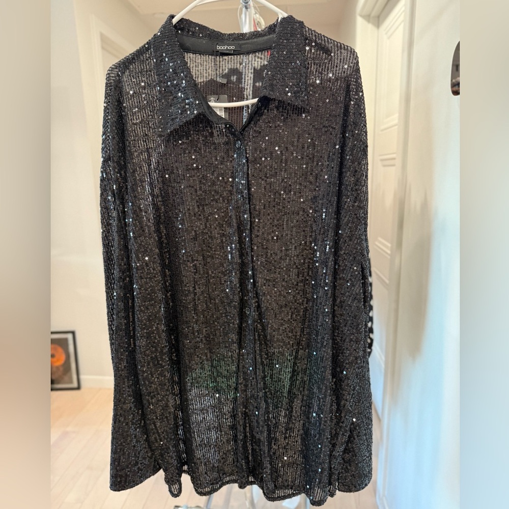 Boohoo Shimmering Black Sequin Top